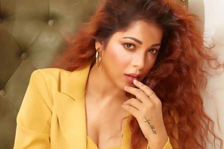 Soniaa Dey Sarkar Stuns Audiences With Her Electrifying Performance In RONGILA