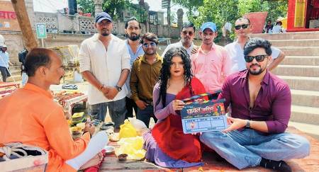 अभिनेता से निर्माता बने अजय कुमार निरहुआ की भोजपुरी फिल्म ‘घायल आशिक’ में हर्षित सिंह ठाकुर और रानी मिश्रा मचायेंगे धमाल