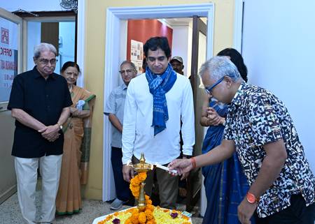 “UNTOLD STORIES” A Solo Show Of Paintings By Renowned Artist Rajesh Kedare In Jehangir Art Gallery